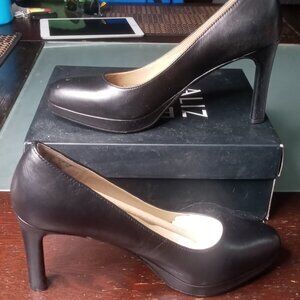 Naturalizer Women's Teresa Black Michelle Pumps